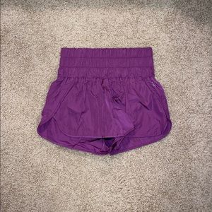 Fuchsia Free People “The Way Home” Shorts Size Medium